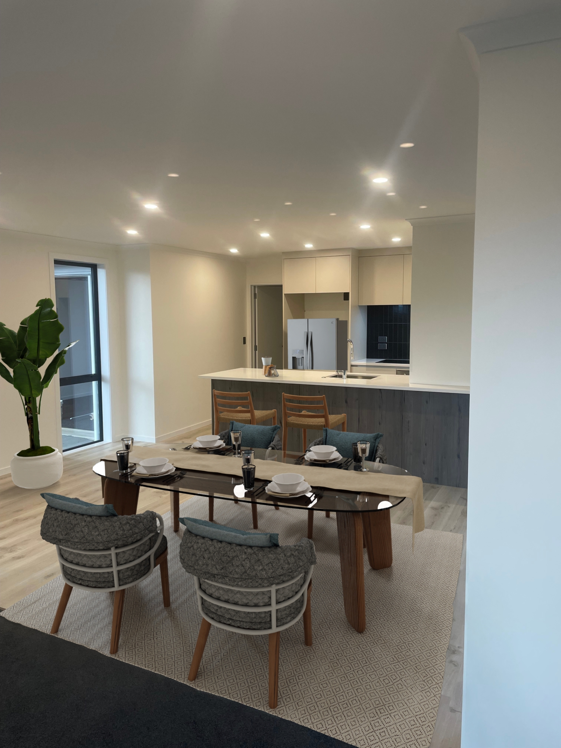 Kitchen staged 2